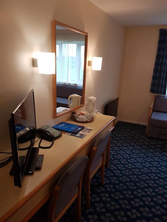 Travel Plaza Hotel Desborough Luaran gambar