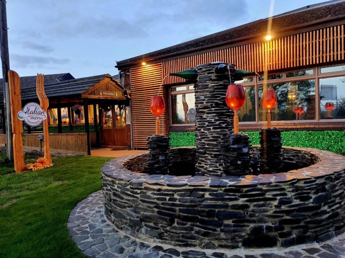 Travel Plaza Hotel Desborough Luaran gambar