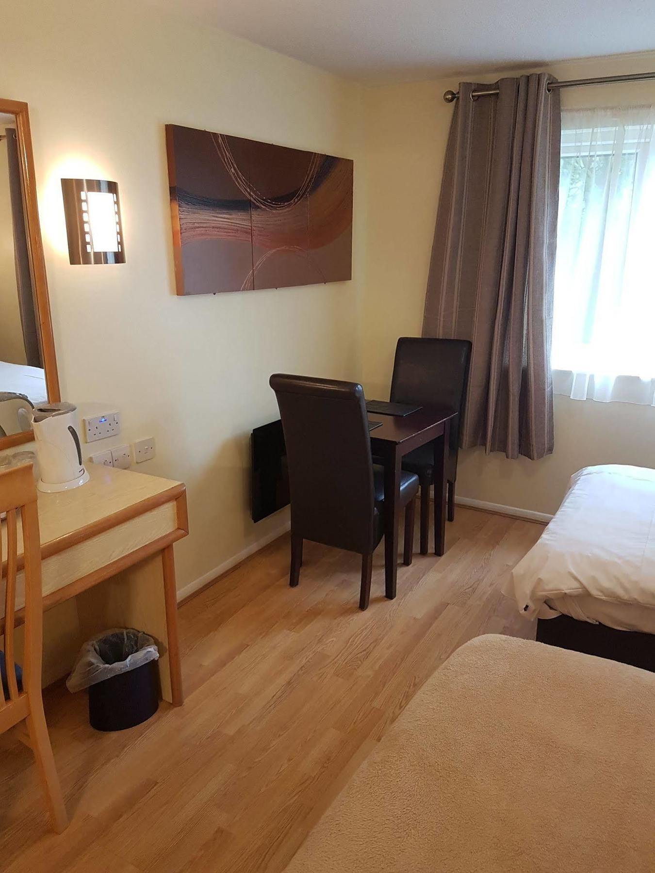 Travel Plaza Hotel Desborough Luaran gambar