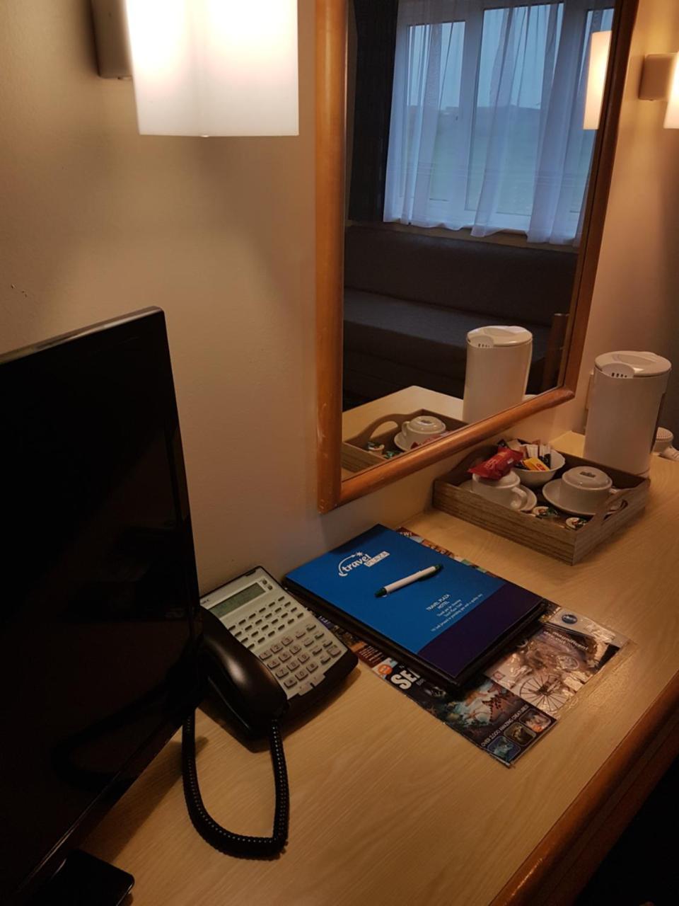 Travel Plaza Hotel Desborough Luaran gambar